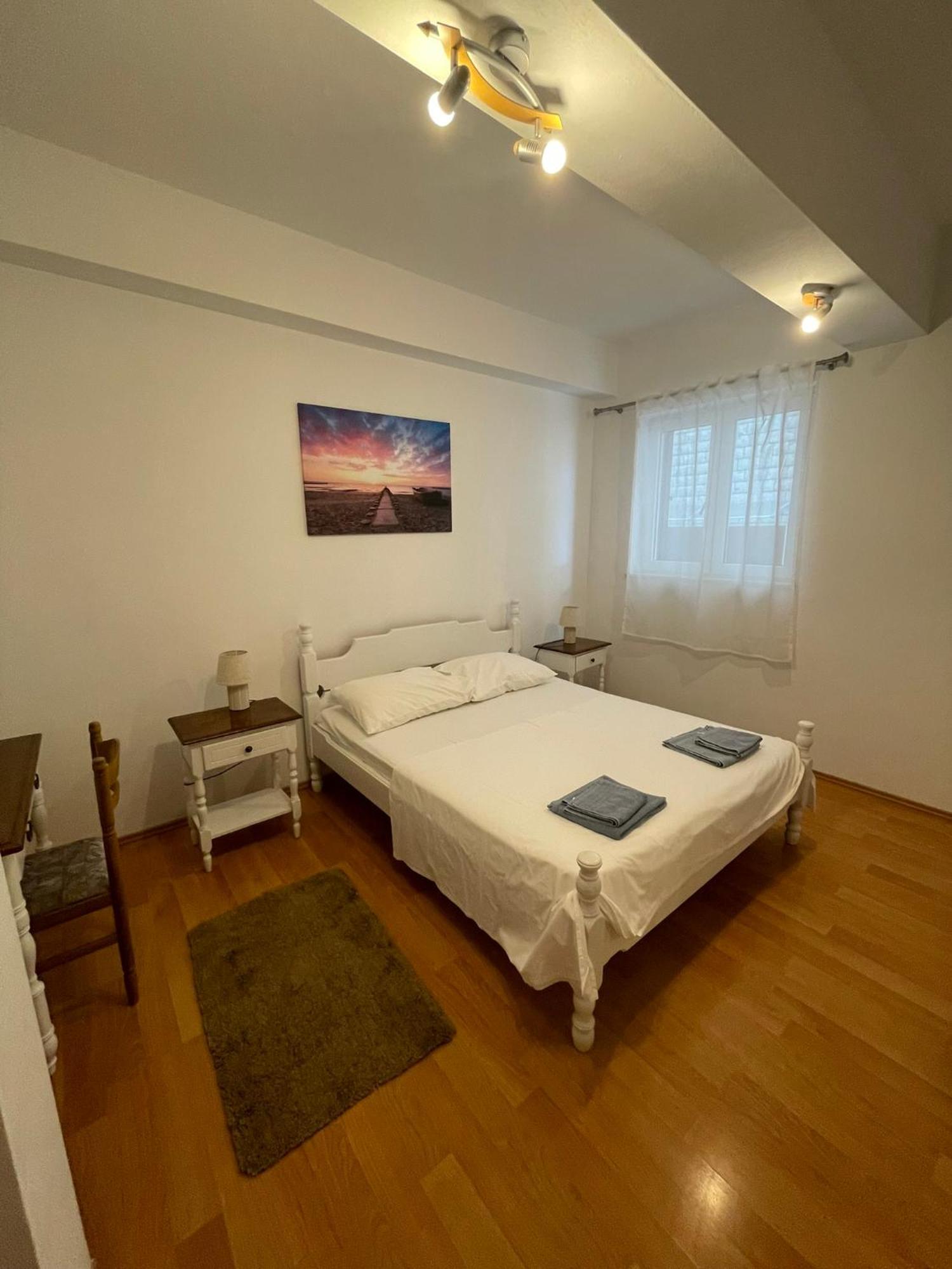 Apartments Niko Локва-Рогозница Экстерьер фото